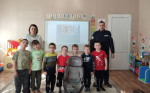 На Ваду дорожные полицейские провели мастер-класс по использованию детских удерживающих устройств